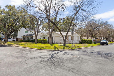 3207 Bridle Path — photo 5