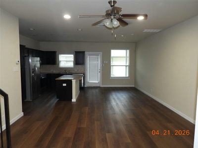 1004 Lost Pines Ln — photo 3