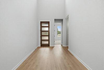 111 Sacred Fig Road — photo 3