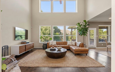 561 Stone View Trl — photo 2