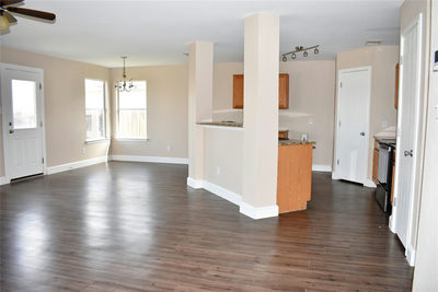 804 Lavaca Loop — photo 3