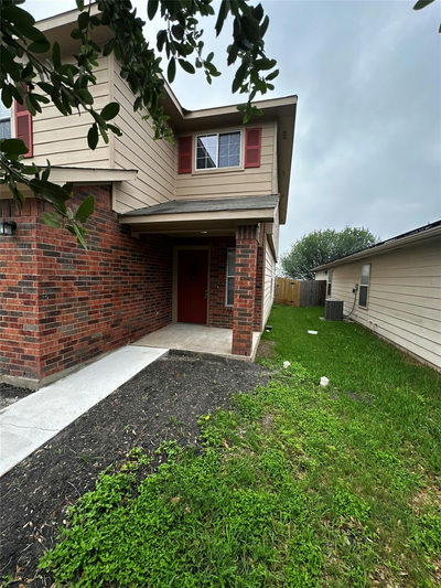 9001 China Rose Dr — photo 2