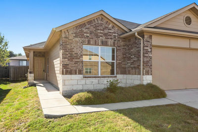 365 Cibolo Creek Dr — photo 3