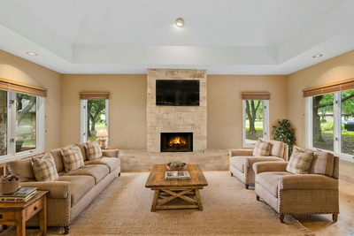 1927 Clubhouse Hill Dr #14 — photo 3