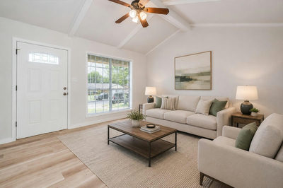 200 E Pheasant Dr — photo 2