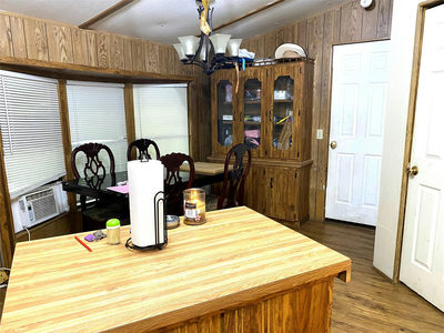 410 W North St — photo 3