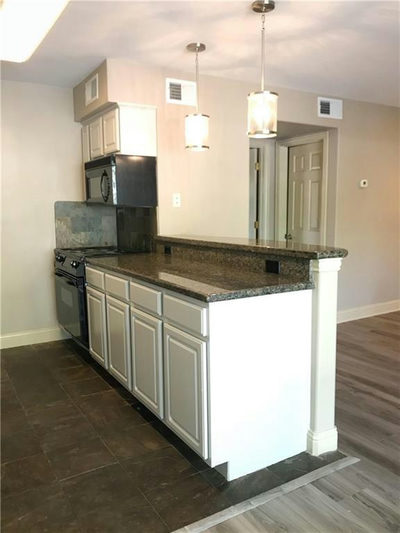 500 E Riverside Dr #154 — photo 2