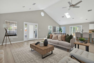 411 W Live Oak St — photo 3