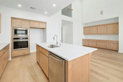 233 Rightfield Dr — photo 3