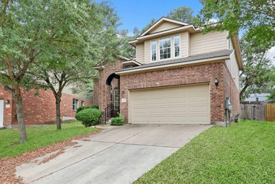 813 Kevin Taylor Dr — photo 2