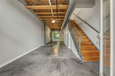 1305 E 6th St #13 — photo 4