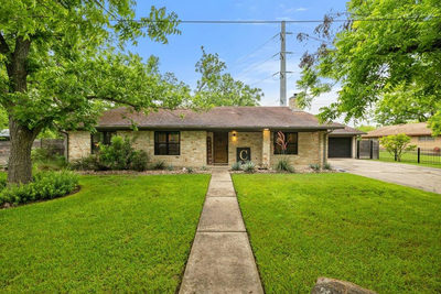 302 Schramm Rd — photo 3