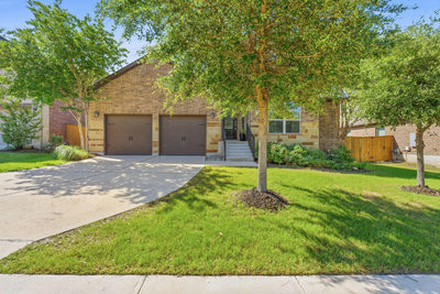 1213 Lakeside Ranch Rd — photo 3