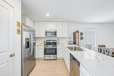 243 Basalt Dr — photo 3