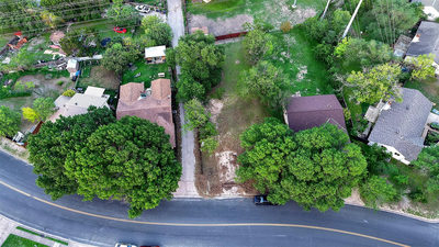 6803 Lunar Dr — photo 2