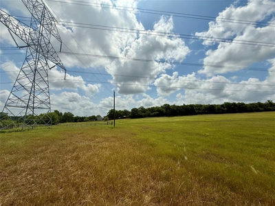 N County Line Rd — photo 5