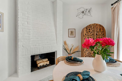 606 W Lynn St #13 — photo 5
