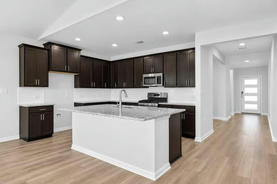 15424 Welsh Mills Dr — photo 2