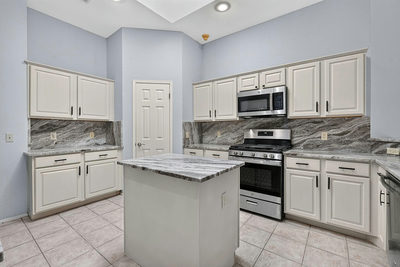 4110 Paseo Dr — photo 5