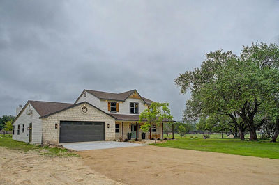 200 E Meadow Ln — photo 2