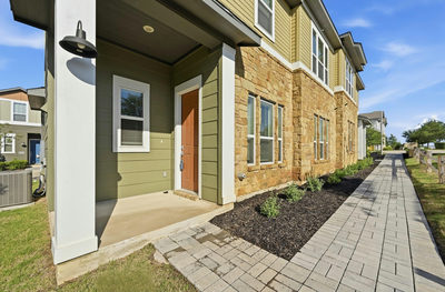 1020 Vista View Dr #502 — photo 2