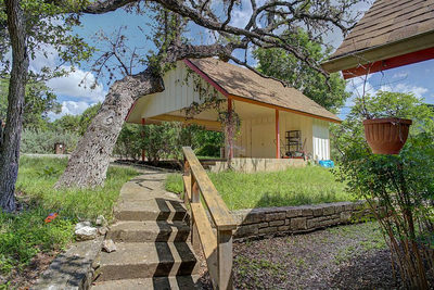25 Shady Grove Ln — photo 2