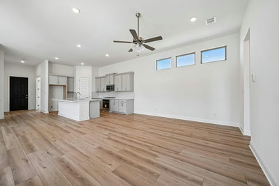 129 Royal Fern Rd — photo 3