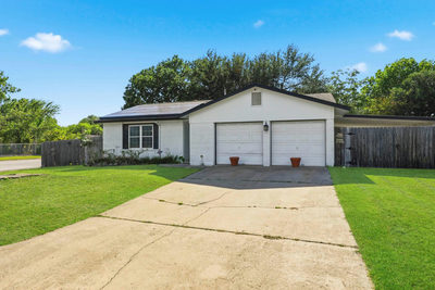 7106 Moat Cv — photo 2