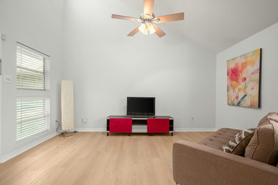 2311 Nueces St #303 — photo 4