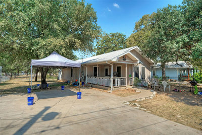 604 Vargas Rd — photo 2