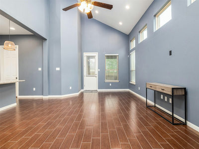 1205 Clearwing Cir — photo 3
