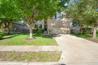 411 Olmos Dr — photo 2