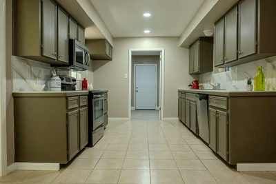 210 LOESCH Dr — photo 4