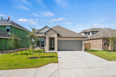 401 Raleigh Dr — photo 3