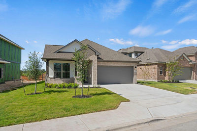 401 Raleigh Dr — photo 2