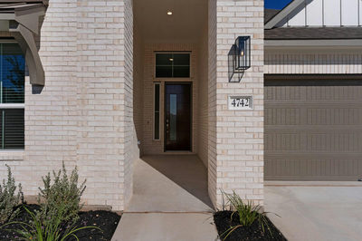 4742 Regents Pl — photo 3