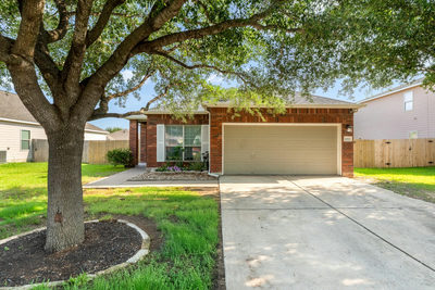 1015 Hondo Ln — photo 2