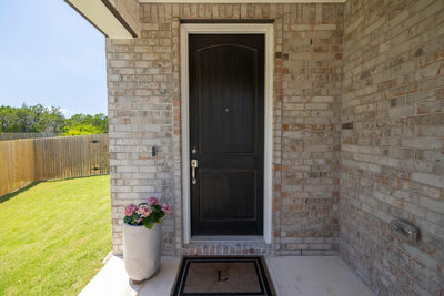 2049 Winston Way — photo 3