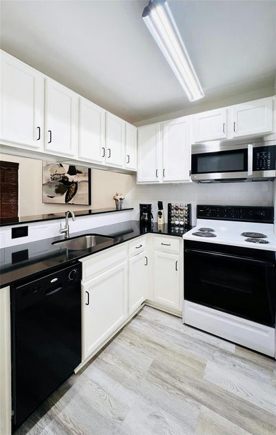 2815 Rio Grande St #204 — photo 5