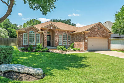 111 Arrowhead Ln — photo 2