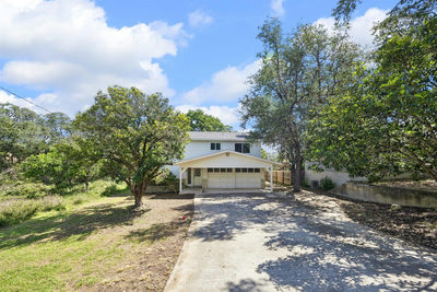 155 Mary Ann Dr — photo 2