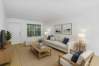 300 Crockett St #315 — photo 4