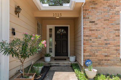 1015 Huntridge Dr — photo 3