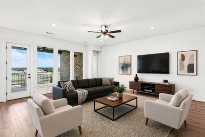 131 Maravillas Creek Ln — photo 4