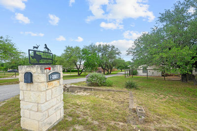 2110 Spring Valley Dr — photo 4