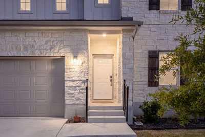 105 Greenspire Downs Dr — photo 2