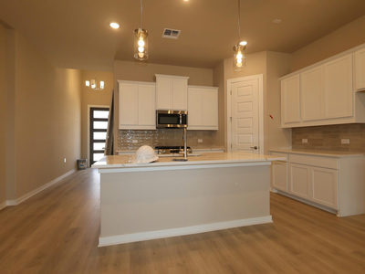 326 Callahan Loop — photo 2