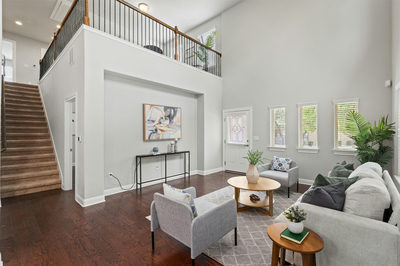 12900 Michelangelo St — photo 2