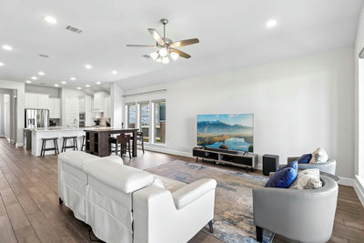 112 Chinaberry Bnd — photo 3