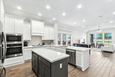 112 Chinaberry Bnd — photo 4